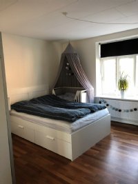 sterbro 4 1. sal tv. Pris kr 6.100 AC kr 800, sterbro 4 - billede 3