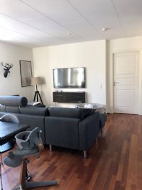 sterbro 4 1. sal tv. Pris kr 6.100 AC kr 800, sterbro 4 - billede 2